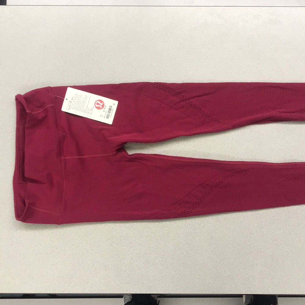 Lululemon Reveal 7/8 Tight